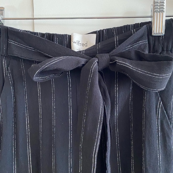 🍂fall drop🍂 Aritzia Wilfred wide leg flowy Capri faun pants - Picture 6 of 9